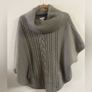 Crown &’ Ivy grey sweater poncho